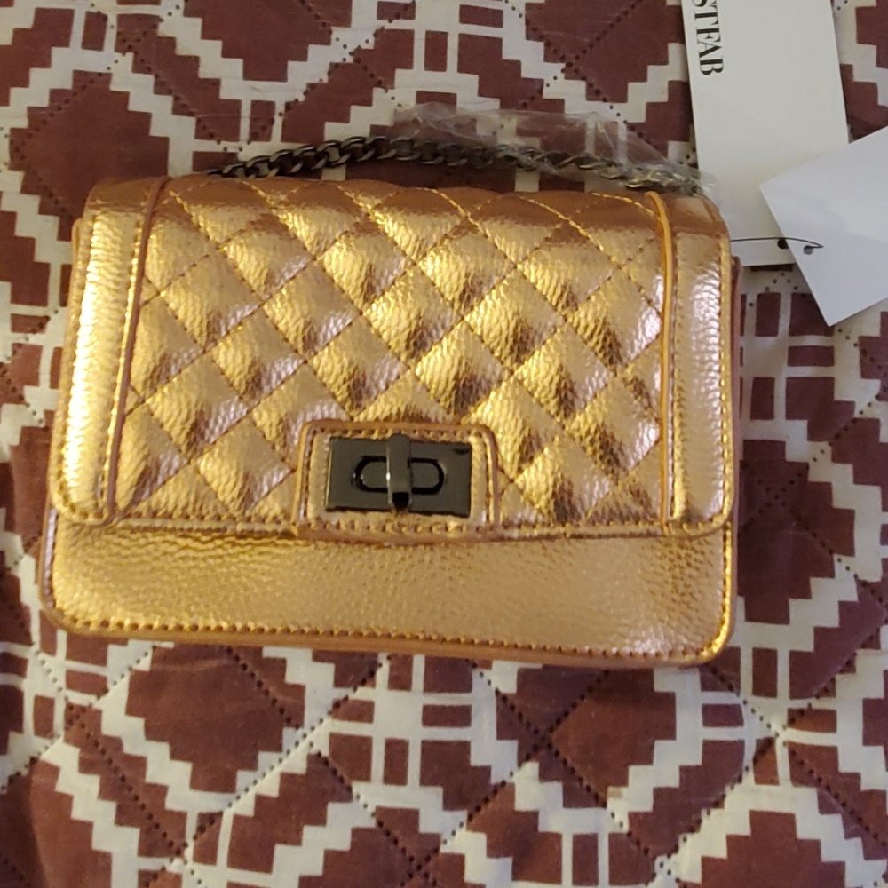 Mini Quilted Crossbody